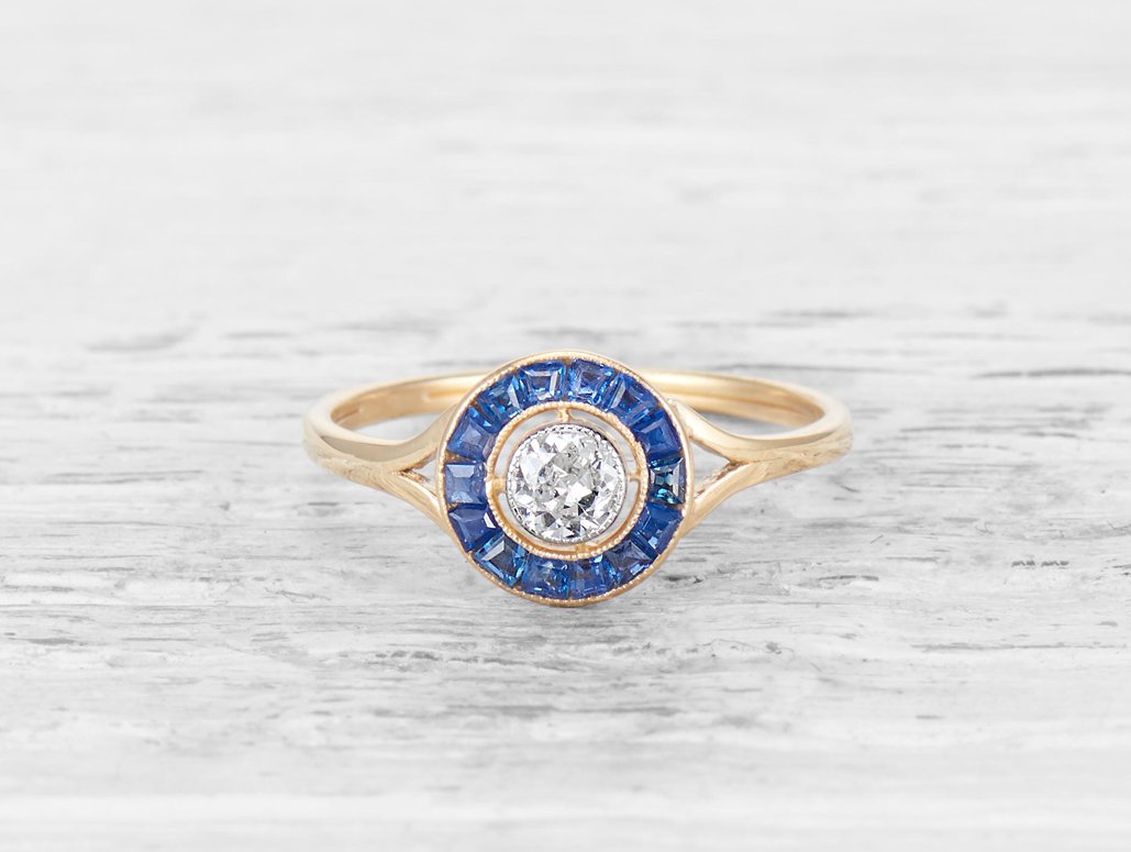 .20 CARAT ART DECO DIAMOND AND SAPPHIRE TARGET RING