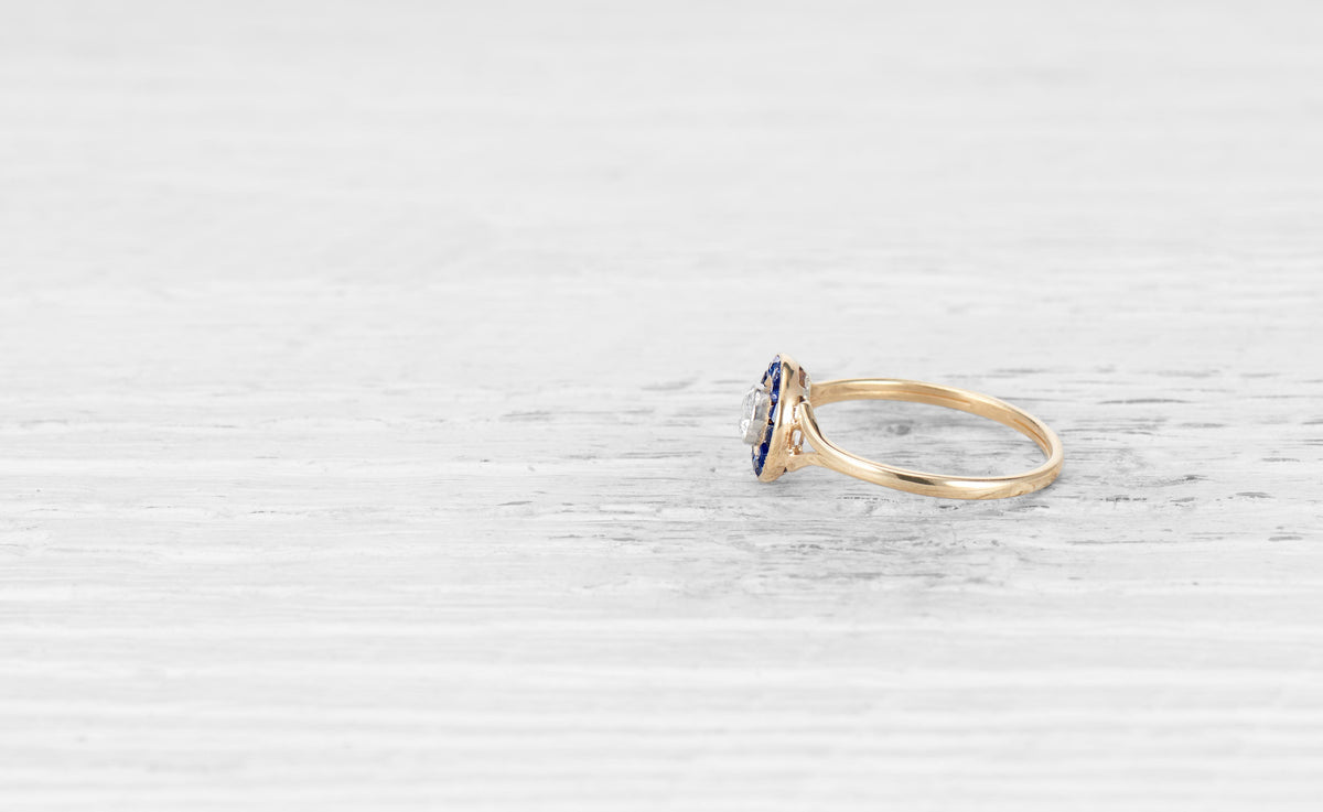 .20 CARAT ART DECO DIAMOND AND SAPPHIRE TARGET RING
