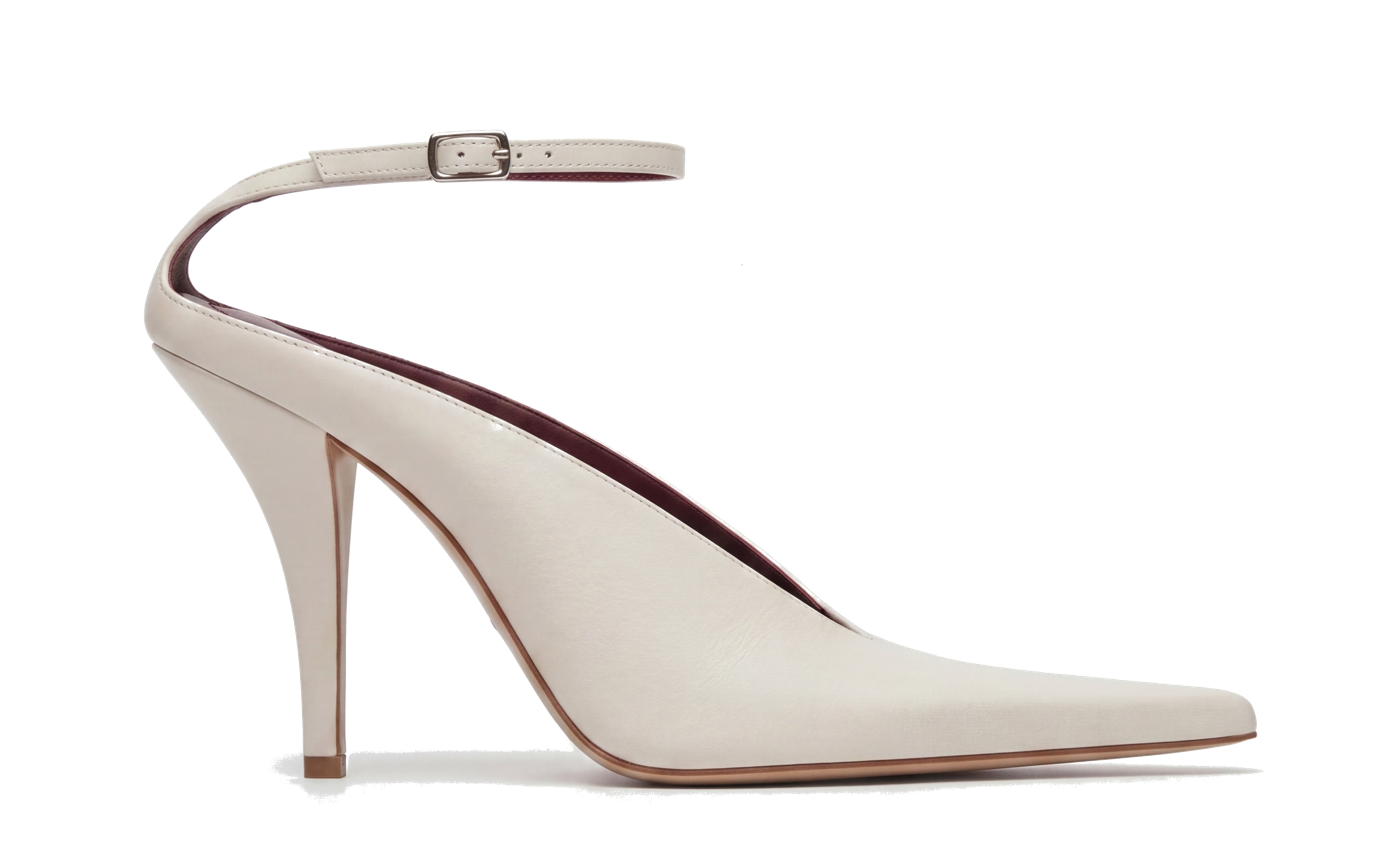 Sena Pump, Bone