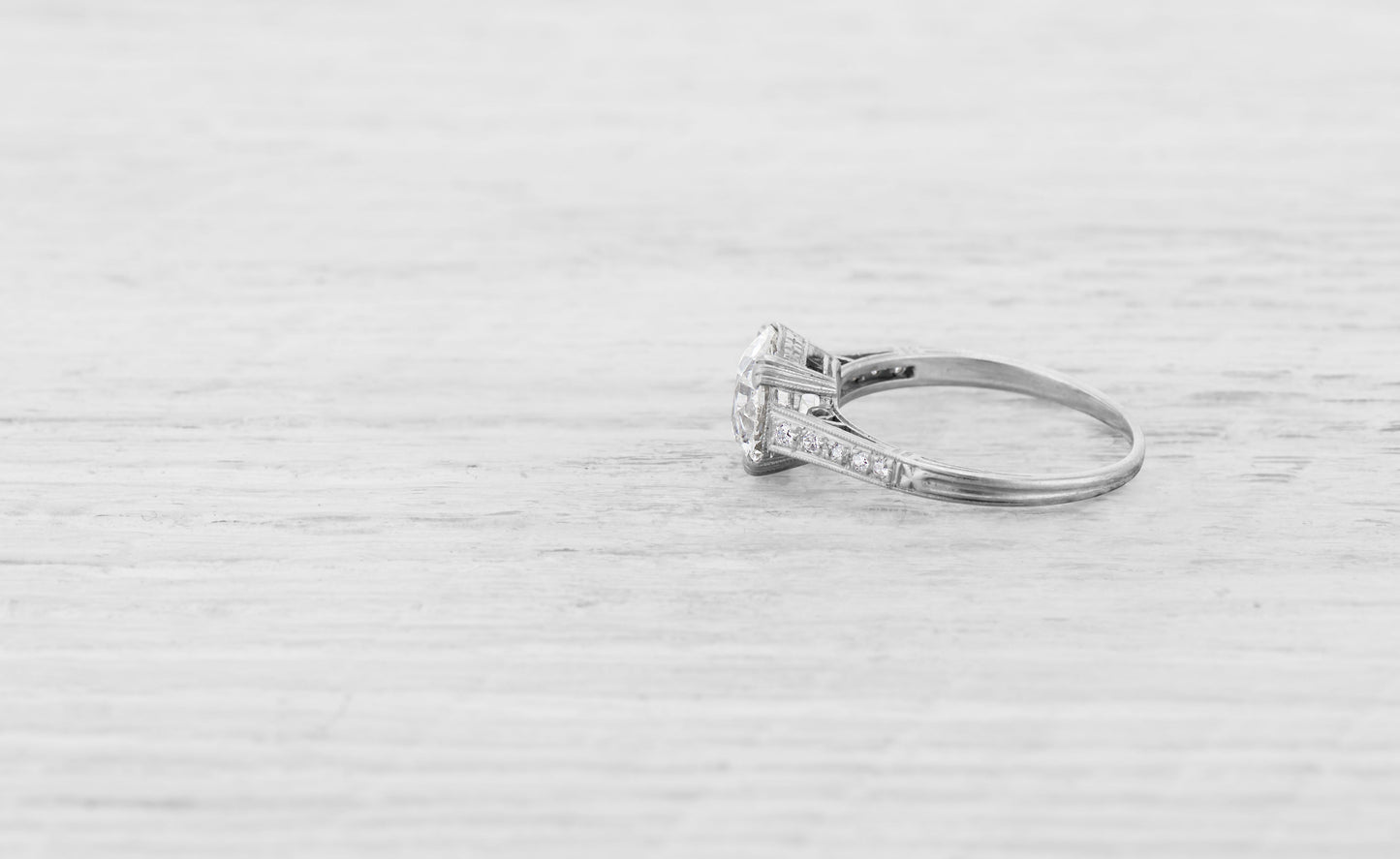 2.21 CARAT EDWARDIAN DIAMOND ENGAGEMENT RING