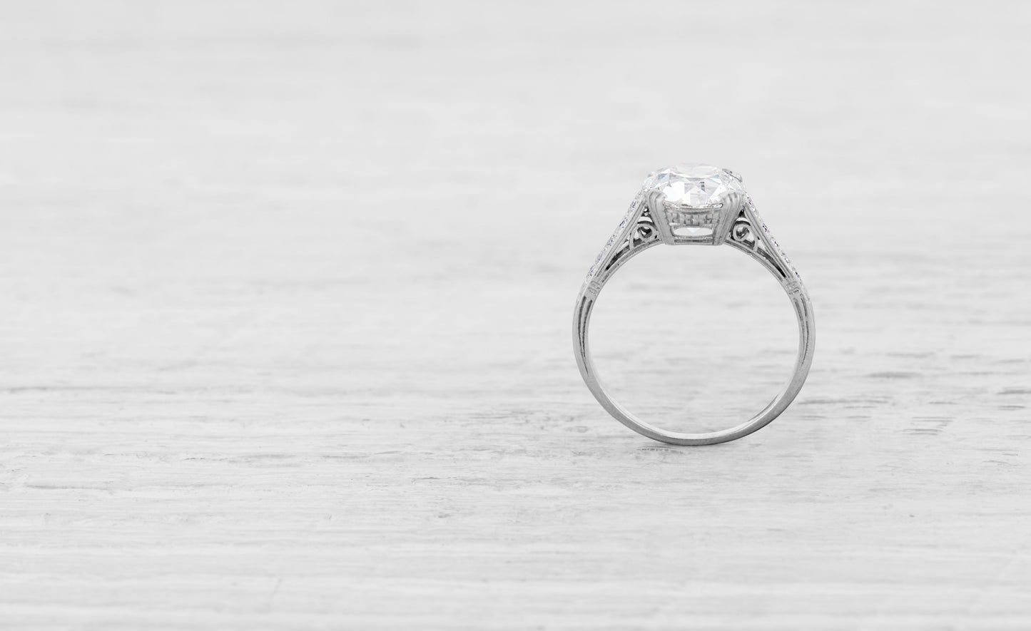 2.21 CARAT EDWARDIAN DIAMOND ENGAGEMENT RING